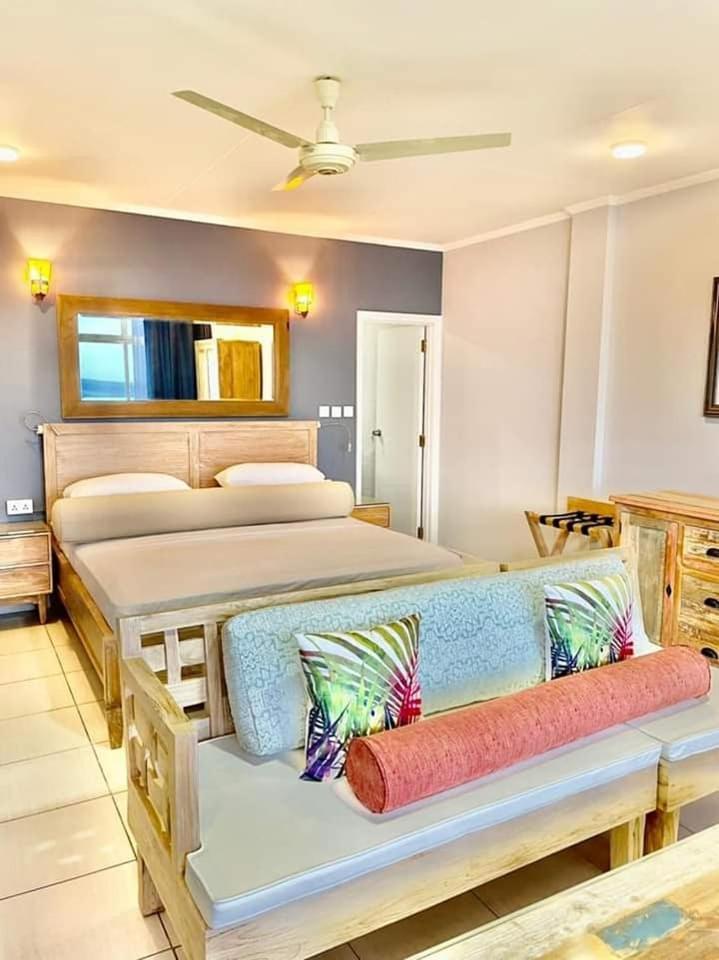 Beau Vallon Studios - Apartments Vacation Rentals فيكتوريا المظهر الخارجي الصورة